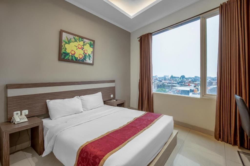 Raffleshom Hotel Bandung Exteriér fotografie